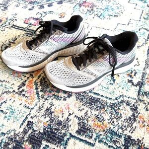 NEW BALANCE Fresh Foam Running Course W860WP9 Stability Running Shoes Women’s 9B